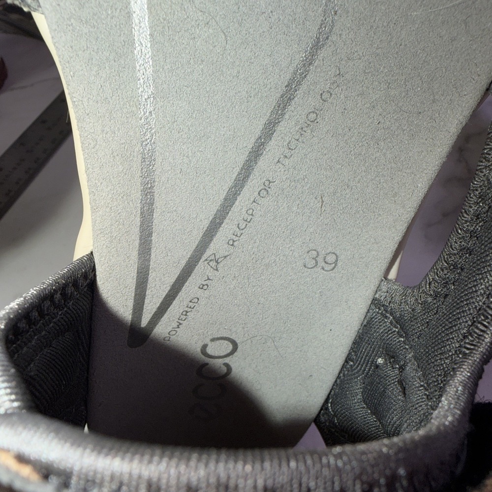 ECCO Yucatán Sandals Women's US: 8/8.5 EU: 39 Hiking Off-road Adjustable Straps - Picture 7 of 7